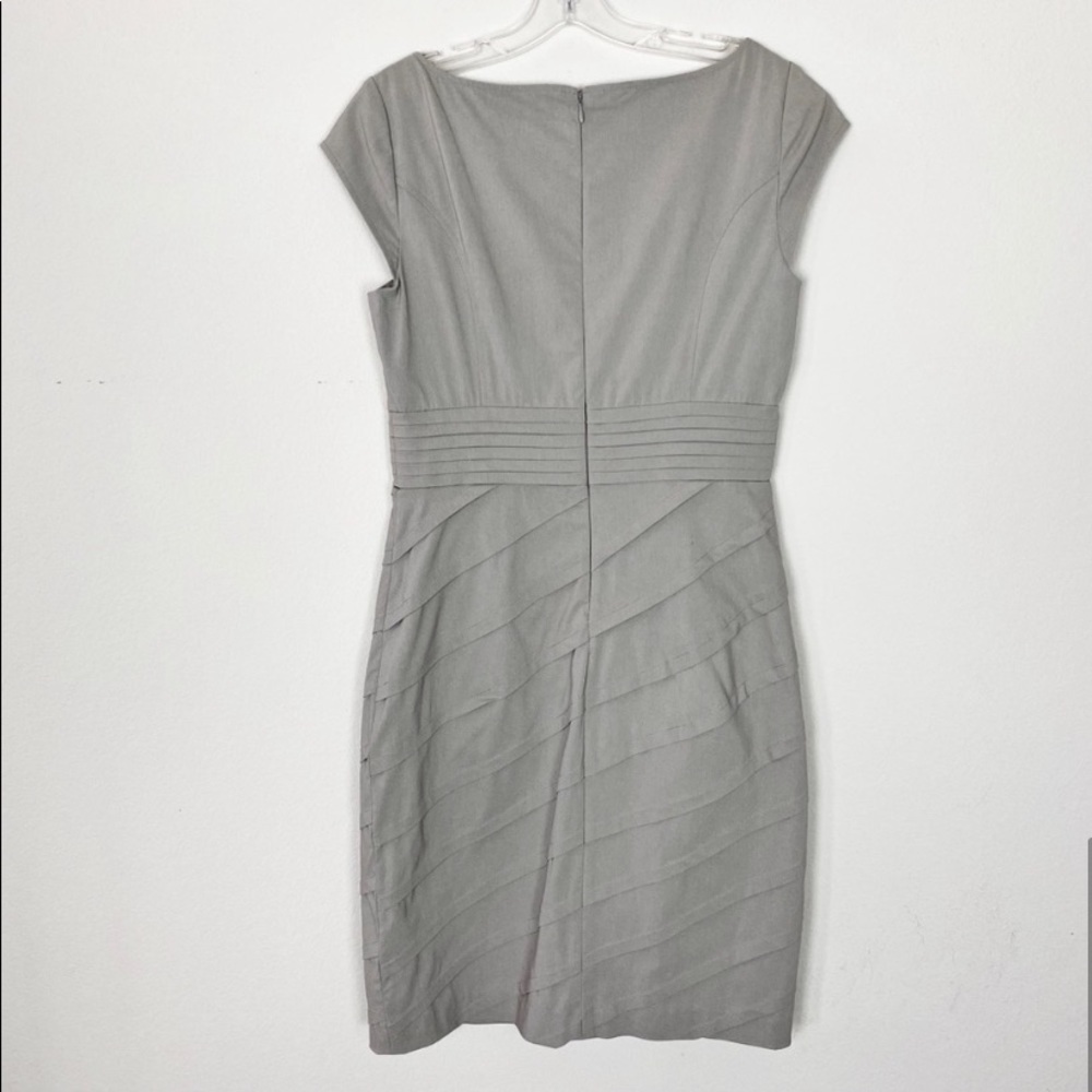Adrianna Papell Sheath Dress Gray/ Beige Size 10 - Picture 5 of 8